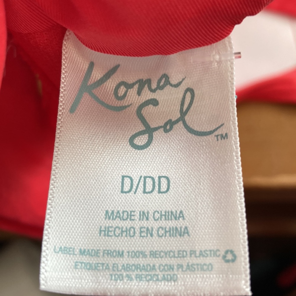 Kona Sol swim top D/DD NWT - Picture 4 of 5